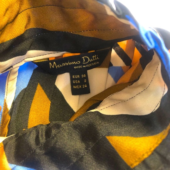 MASSIMO DUTTI .SLEEVELESS‎ PLEATED TOP.               Good condition . - Picture 3 of 4